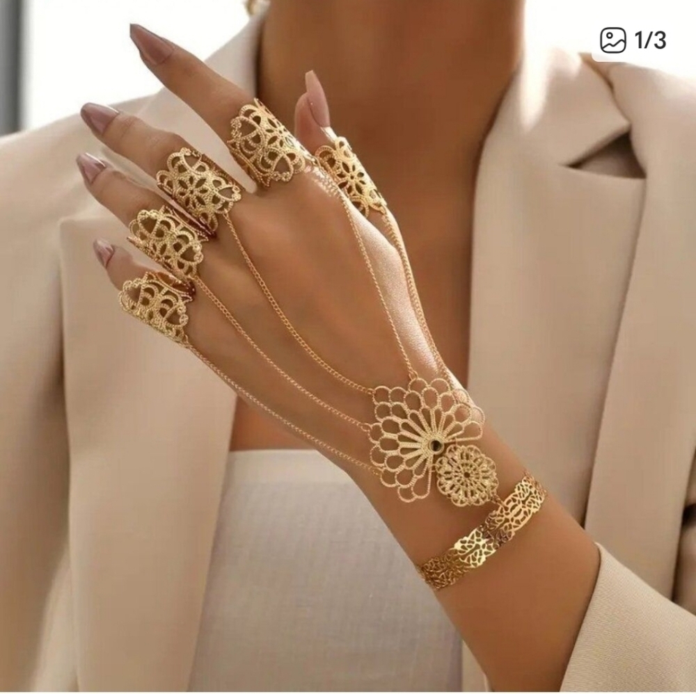 Gold Hollow Floral Finger Ring Mitten Bracelet - Picture 1 of 13
